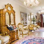 The Foscarini فندق موليانو فينيتو