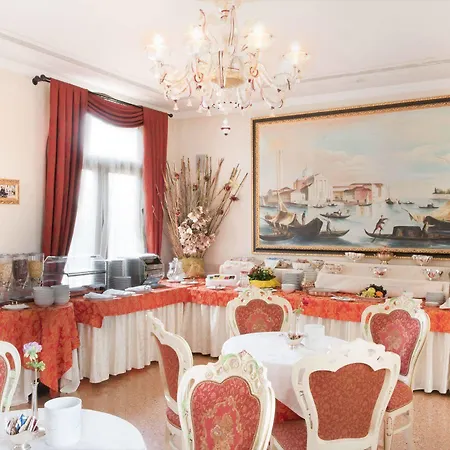 The Foscarini 4* Mogliano Veneto