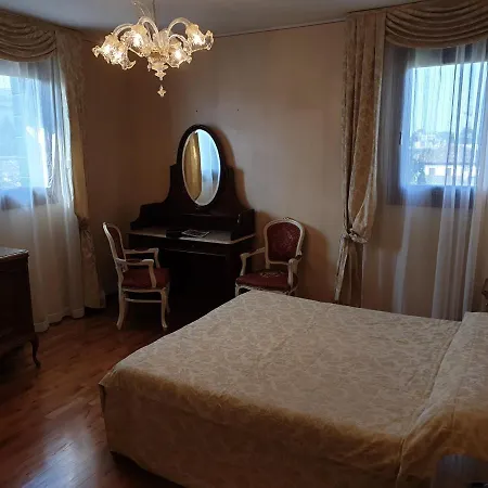 The Foscarini Hotel 4*